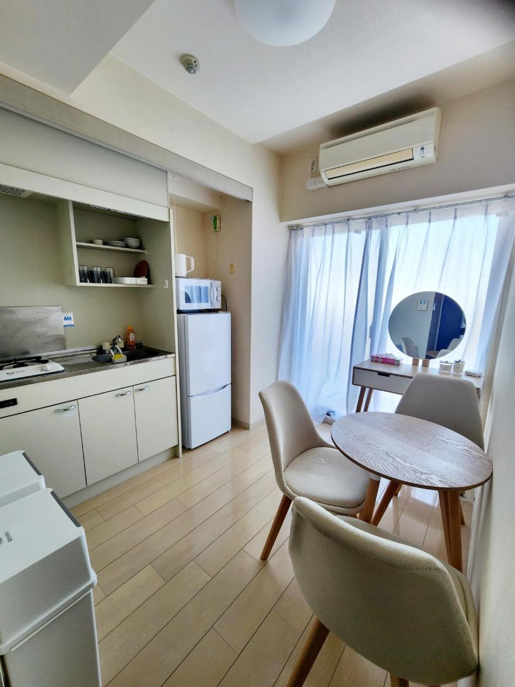 Cocone House Twin Bedroom 2 Stops From Namba Station Apartemen